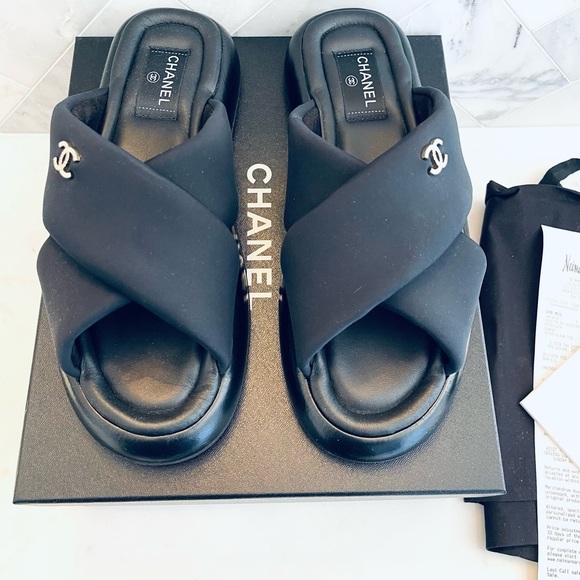NWB AUTHENTIC CHANEL CROSSOVER SLIDES SOLD OUT FULL SET! - Picture 1 of 4